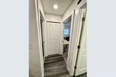 615 W Brown Street, New Lexington, OH 43764 - Photo 18