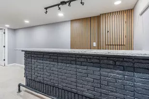 757 Ivorton Rd S, Columbus, OH 43207 - Photo 30