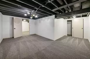 2350 Edenburgh Dr S, Columbus, OH 43219 - Photo 34