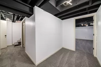 2350 Edenburgh Drive S, Columbus, OH 43219 - Photo 32