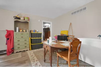 210 W High Street, Ashley, OH 43003 - Photo 12