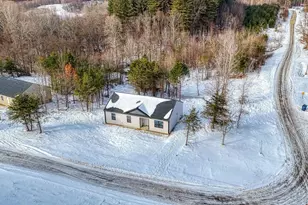 311 Elm St, New Straitsville, OH 43766 - Photo 6