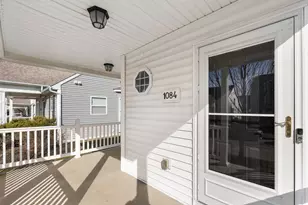 1084 Ashcraft Ave, Blacklick, OH 43004 - Photo 2