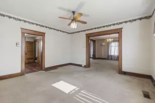 321 S Pickaway St, Circleville, OH 43113 - Photo 14