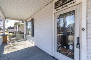 321 S Pickaway St, Circleville, OH 43113 - Photo 4