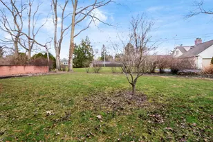 876 Middlebury Dr N, Worthington, OH 43085 - Photo 34