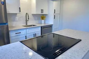 1046 Merrimar Cir N, Columbus, OH 43220 - Photo 8