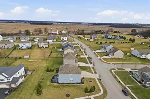 720 Weaver Ridge Dr, Marysville, OH 43040 - Photo 50