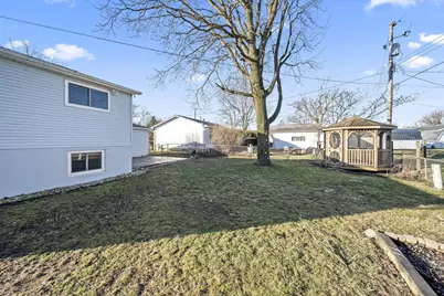 668 London Road, West Jefferson, OH 43162 - Photo 46