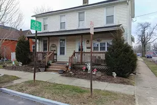 18 W Center St, London, OH 43140 - Photo 2