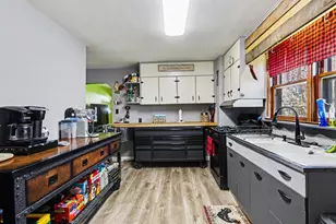 1037 Dayton Ave NW, Washington Court House, OH 43160 - Photo 6