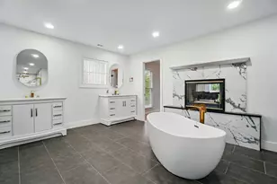 1940 Scioto Pointe Dr, Columbus, OH 43221 - Photo 80