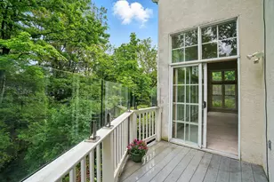 1940 Scioto Pointe Dr, Columbus, OH 43221 - Photo 18