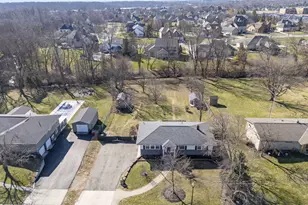 2431 White Rd, Grove City, OH 43123 - Photo 80