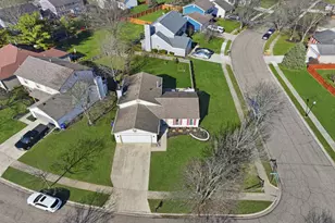 4500 Woodstream Dr, Columbus, OH 43230 - Photo 52