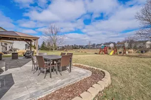 8056 Orange Station Loop, Lewis Center, OH 43035 - Photo 48