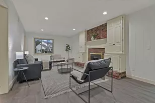 7036 White Butterfly Ln, Reynoldsburg, OH 43068 - Photo 12