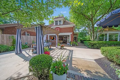 2465 E Broad Street, Columbus, OH 43209 - Photo 56
