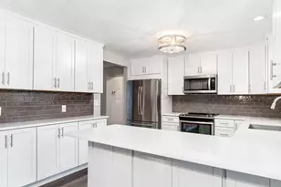 2850 Pickwick Dr, Upper Arlington, OH 43221 - Photo 16