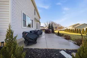 2054 Stargrass Ave, Grove City, OH 43123 - Photo 38