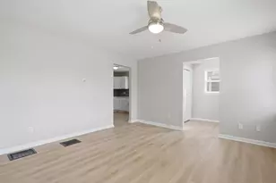 1400 Brown Rd, Columbus, OH 43223 - Photo 14