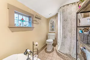 298 Center St, Coshocton, OH 43812 - Photo 18