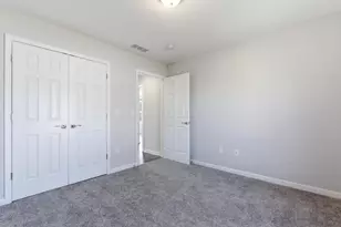 910 Vine St, Washington Court House, OH 43160 - Photo 24