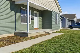 910 Vine St, Washington Court House, OH 43160 - Photo 4