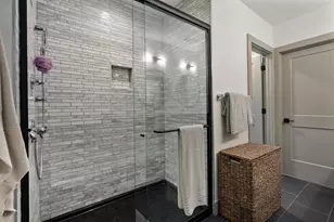 792 Highland St, Columbus, OH 43215 - Photo 20