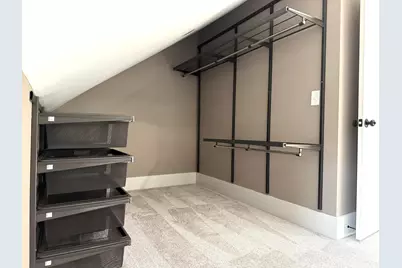 414 E College Street, Granville, OH 43023 - Photo 52