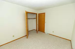 35 W Mound St, Fredericktown, OH 43019 - Photo 22