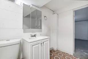 2192 Genessee Ave, Columbus, OH 43211 - Photo 28