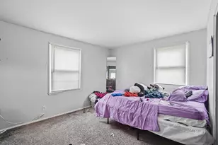 2192 Genessee Ave, Columbus, OH 43211 - Photo 12