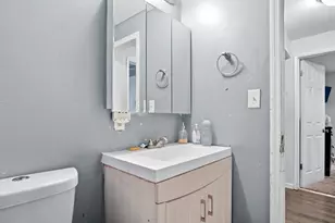 2192 Genessee Ave, Columbus, OH 43211 - Photo 14