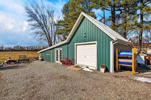 9895 Winchester Southern Rd, Stoutsville, OH 43154 - Photo 38