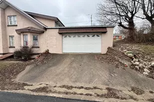 449 S Church St, New Lexington, OH 43764 - Photo 4