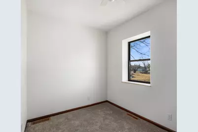 2291 E Howard Road, Obetz, OH 43207 - Photo 12