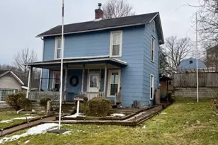 20 Maple St, Glouster, OH 45732 - Photo 2