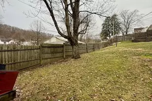 20 Maple St, Glouster, OH 45732 - Photo 6