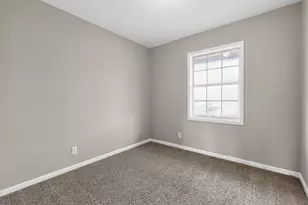 4647 Henley Ave, Columbus, OH 43228 - Photo 4