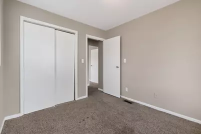 4647 Henley Avenue, Columbus, OH 43228 - Photo 14