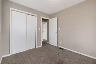 4647 Henley Ave, Columbus, OH 43228 - Photo 14