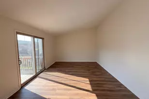 1174 Onaway Ct, Columbus, OH 43228 - Photo 12