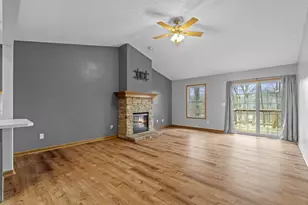 70 Queensway Ct, Howard, OH 43028 - Photo 6