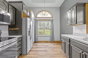 70 Queensway Ct, Howard, OH 43028 - Photo 10