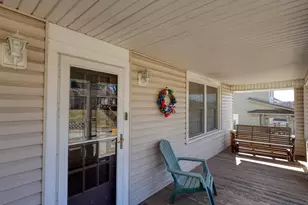 908 N 8th St, Cambridge, OH 43725 - Photo 34