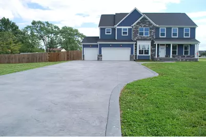 1045 Damon Drive, Washington Court House, OH 43160 - Photo 1