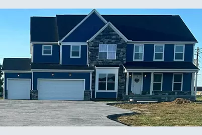 1045 Damon Drive, Washington Court House, OH 43160 - Photo 1