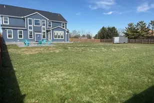 1045 Damon Dr, Washington Court House, OH 43160 - Photo 8