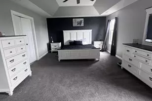 1045 Damon Dr, Washington Court House, OH 43160 - Photo 12